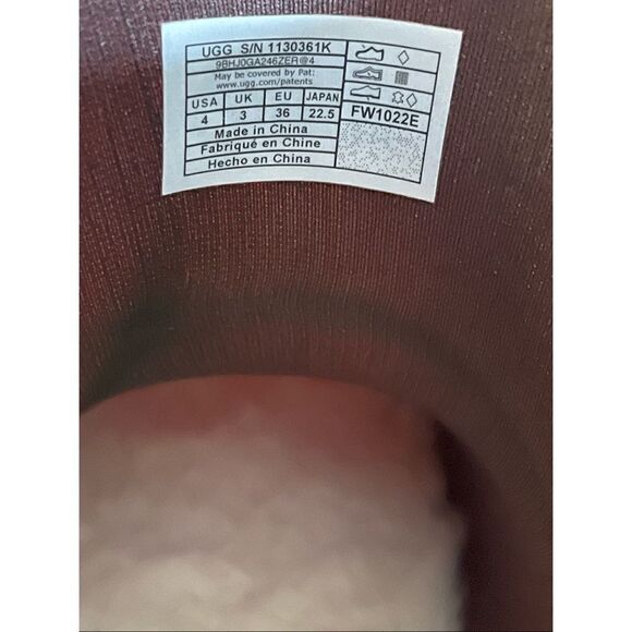 NWOB UGG Drizlita Rain Snow Boots KIDS BIG GIRLS SIZE 4 SAMBA RED UGG 1130361K - Picture 10 of 13